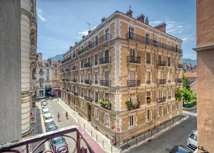 La Championnet 公寓 *